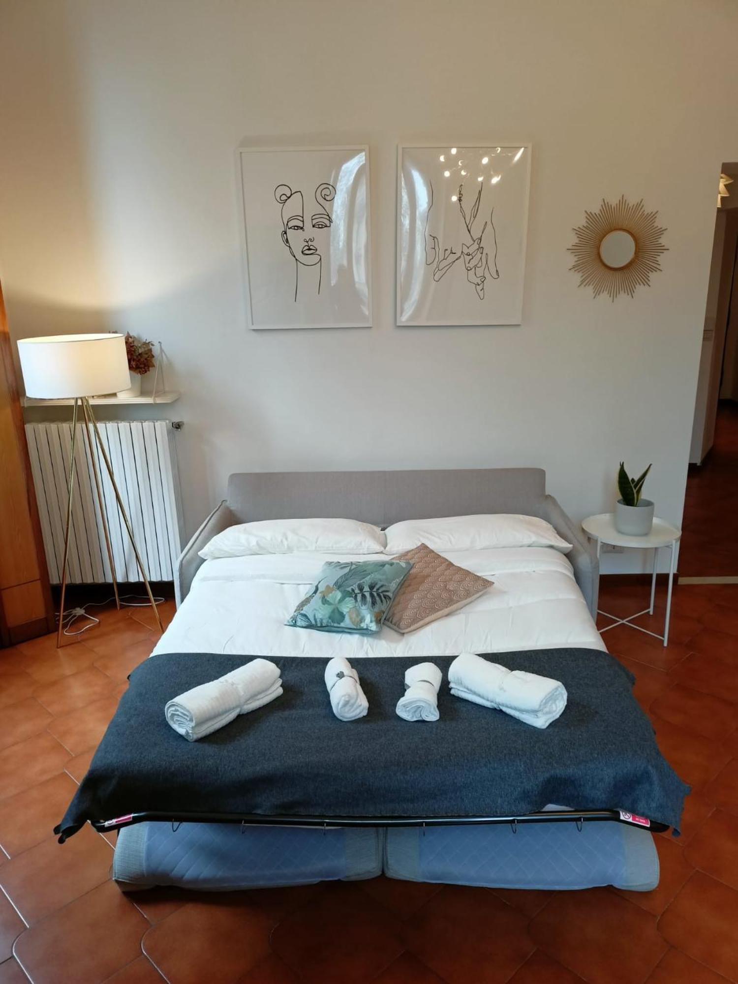 Design And Comfort In The Heart Of Apartment Mailand